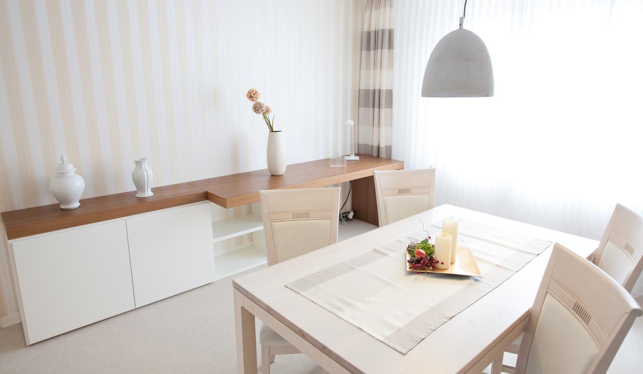 ホテル レストラン ツア ポスト ロフェルデン Lohfelden エクステリア 写真